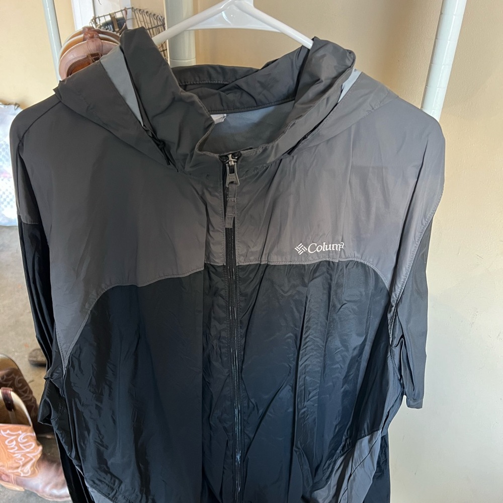 Columbia rain jacket